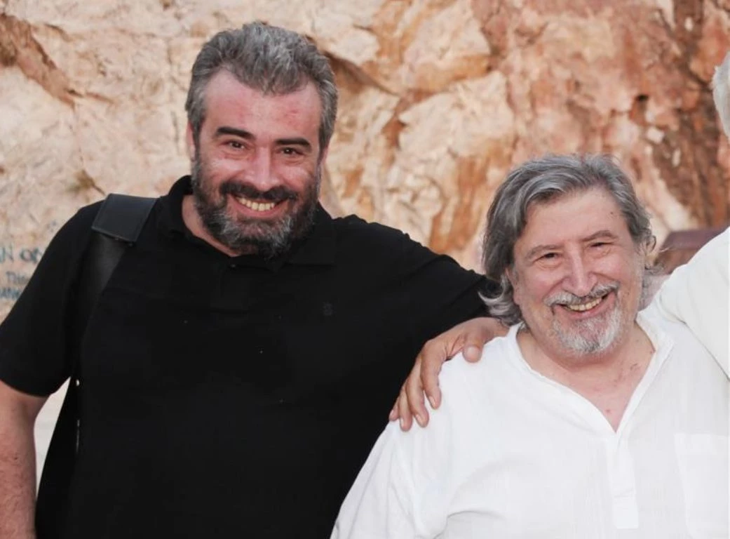 Τον λύγισε ο θάνατος του γιου του – Οι τελευταίες δύσκολες στιγμές του Χάρρυ Κλυνν και τα προβλήματα υγείας